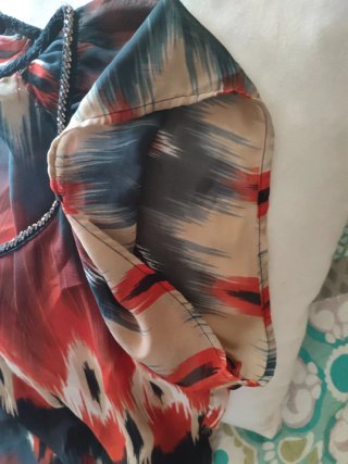 Blusa ONLY multicolor fresca verano.