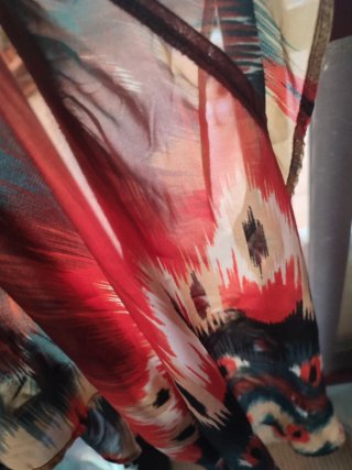 Blusa ONLY multicolor fresca verano.