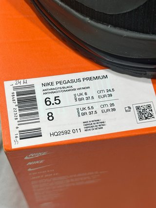 Nike Pegasus Premium Negro/Rojo