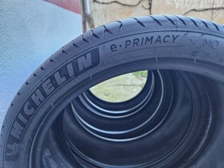 2 Neumáticos Michelin e.Primacy 245/40 R20