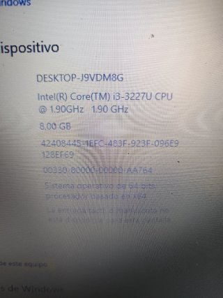Portátil HP muy bueno y fino 8 de RAM.500 disco