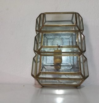 Lámpara de techo geométrica cristal y latón