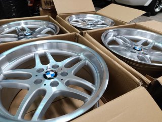 Llantas BMW Parallel 18 (Juego 4)