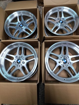 Llantas BMW Parallel 18 (Juego 4)