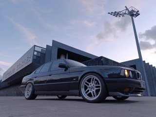 Llantas BMW Parallel 18 (Juego 4)