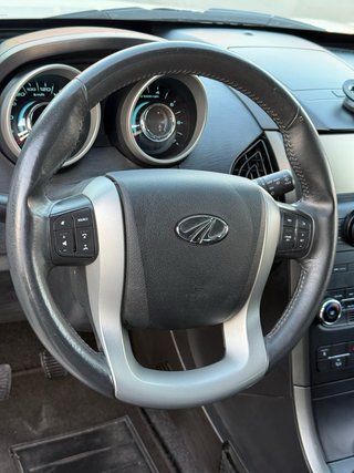 Mahindra XUV 500 W8 !!