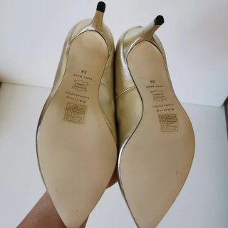 Zapatos de tacón Sacha London dorados T38