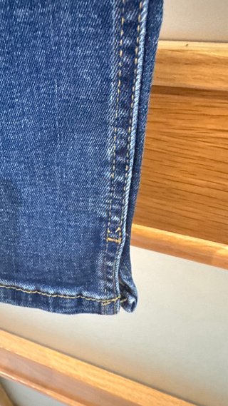 Pantalón skinny push up Zara azul oscuro