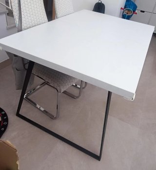 Mesa de comedor extensible moderna blanca