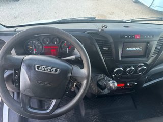 Iveco Massif 2015