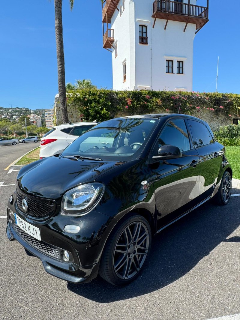 SMART FORFOUR PASSION AUTOMATICO CON KIT BRABUS - foto 1