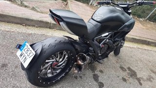 Ducati diavel 2015 25900 KM