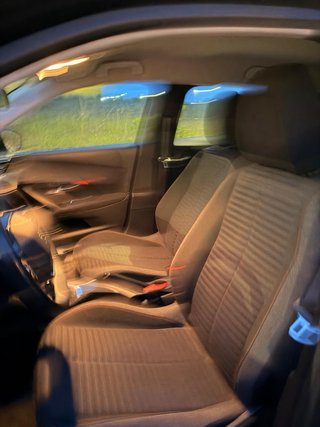 Peugeot 2008 2021