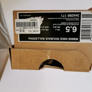 Zapatos Nike Mujer Blancos y Dorados
