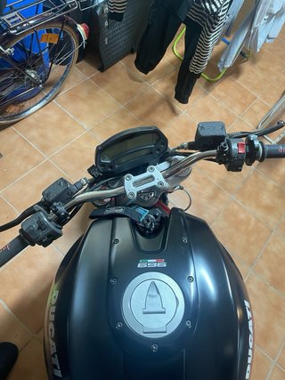 Ducati Monster 696 A2