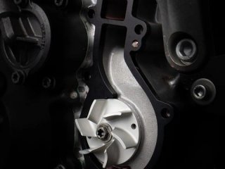 Bomba Agua AMBRO KTM 690 Husqvarna 701