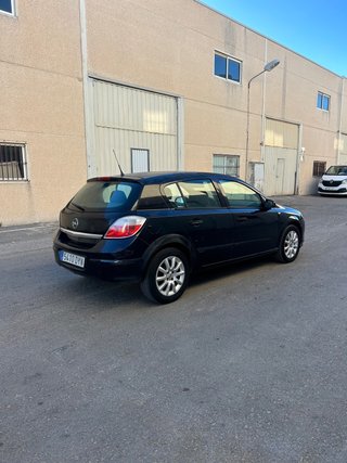 Opel Astra 2006
