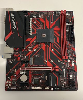 Placa Base Gigabyte B450M GAMING
