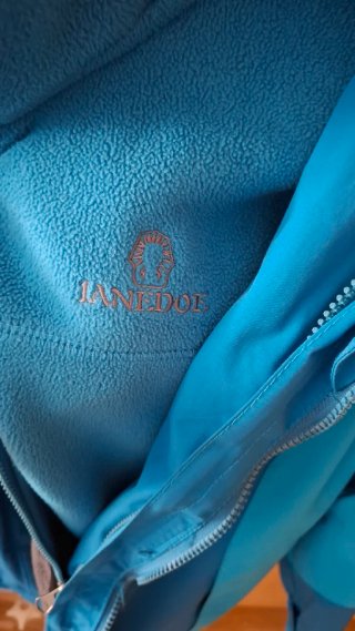 Cazadora JANEDOE azul