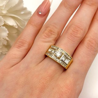 Anillo de oro 18kt con diamantes