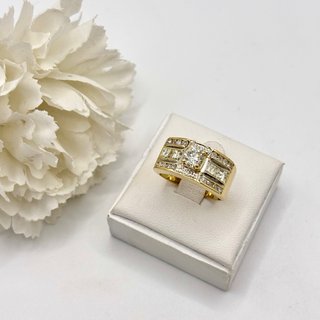 Anillo de oro 18kt con diamantes