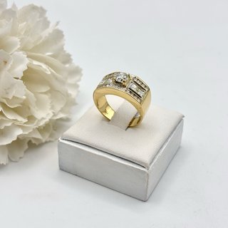 Anillo de oro 18kt con diamantes