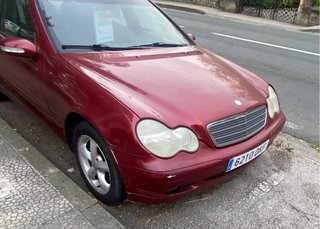 Mercedes-Benz Clase C 2005
