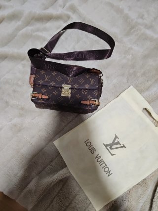 Bolso Louis Vuitton Marrón y Dorado