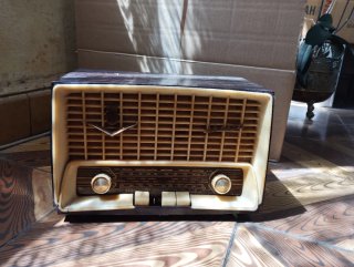 2 Radios Antiguas Decoración (No Funcionan)