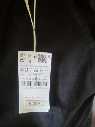 Pantalones cargo negros Stradivarius talla L 40