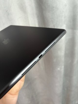 iPad 9 Generación / 64 Gb / Wifi / Gris especial