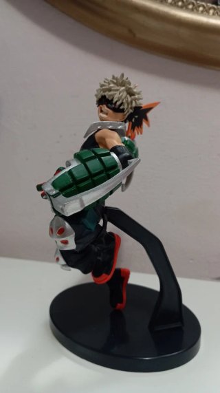 Figura Bakugou BNHA
