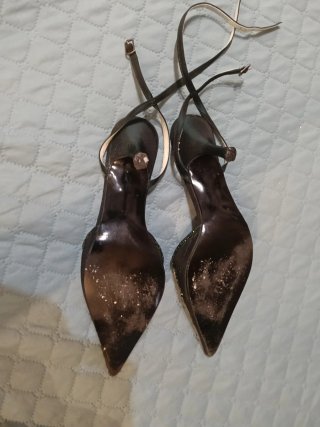 Zapatos de fiesta Menbur verdes y dorados