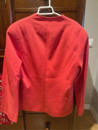 Conjunto 3 piezas: Chaqueta, falda y top