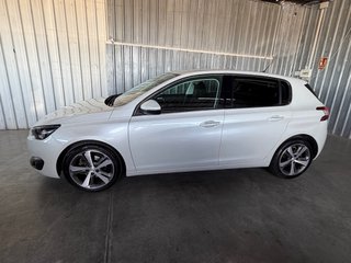 Peugeot 308 2017 1.6 HDI 120cv etiqueta C
