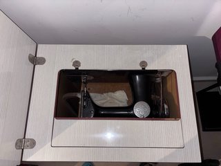 Máquina de coser Sigma antigua
