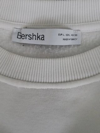 Sudadera Bershka Blanca Estampada