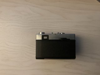 Cámara clásica con funda