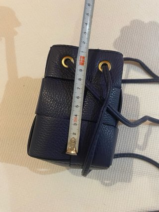 Bolso pequeño tejido azul