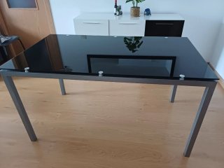 Mesa de comedor cristal y metal