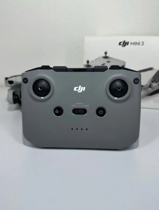 DJI Mini 3 + Maletín + Cargador + Antenas