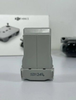 DJI Mini 3 + Maletín + Cargador + Antenas