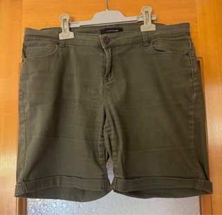 Pantalones cortos talla 40-42