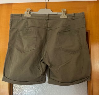 Pantalones cortos talla 40-42