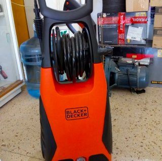 Hidrolimpiadora Black+Decker Naranja