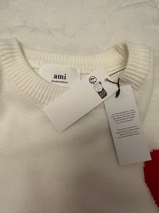 Ami Paris Camisola Branca Coração Vermelho