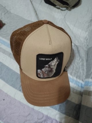 Gorra Goorin Bros Trucker Lobo Howler Marrón