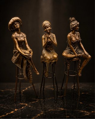 Set Art Déco Stile Chiparus in Bronzo