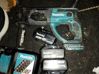 Varias herramientas martillos bosch y mas cosas