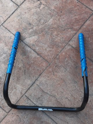 Soporte de pared para bicicleta